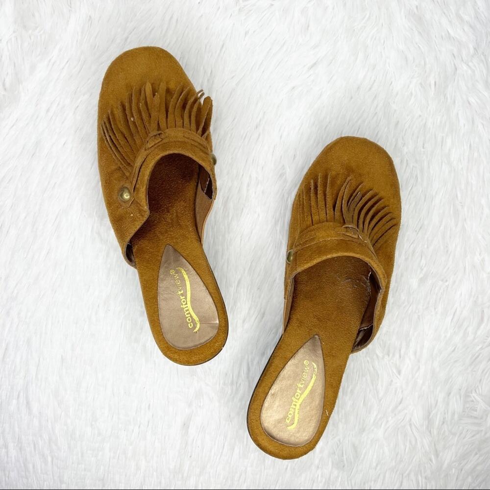 COMFORTVIEW / cognac brown faux suede fringe western slip on clogs / 10.5